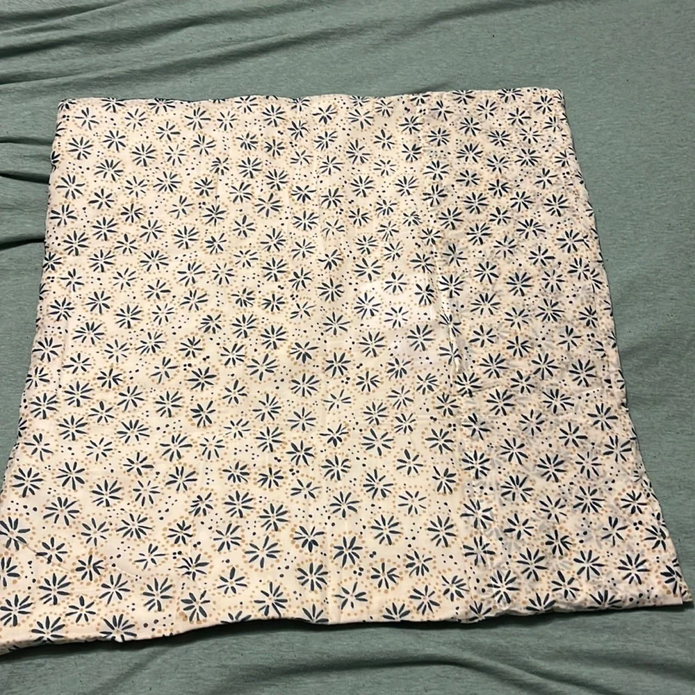New Anthropologie Rosalind Quilt Euro Sham